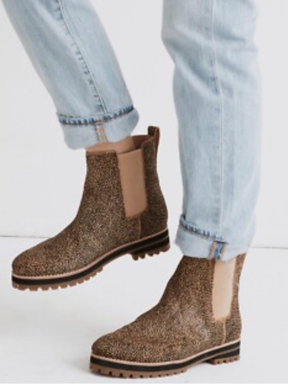 NWOT • Madewell • The Ivy Chelsea Lug Boots •
